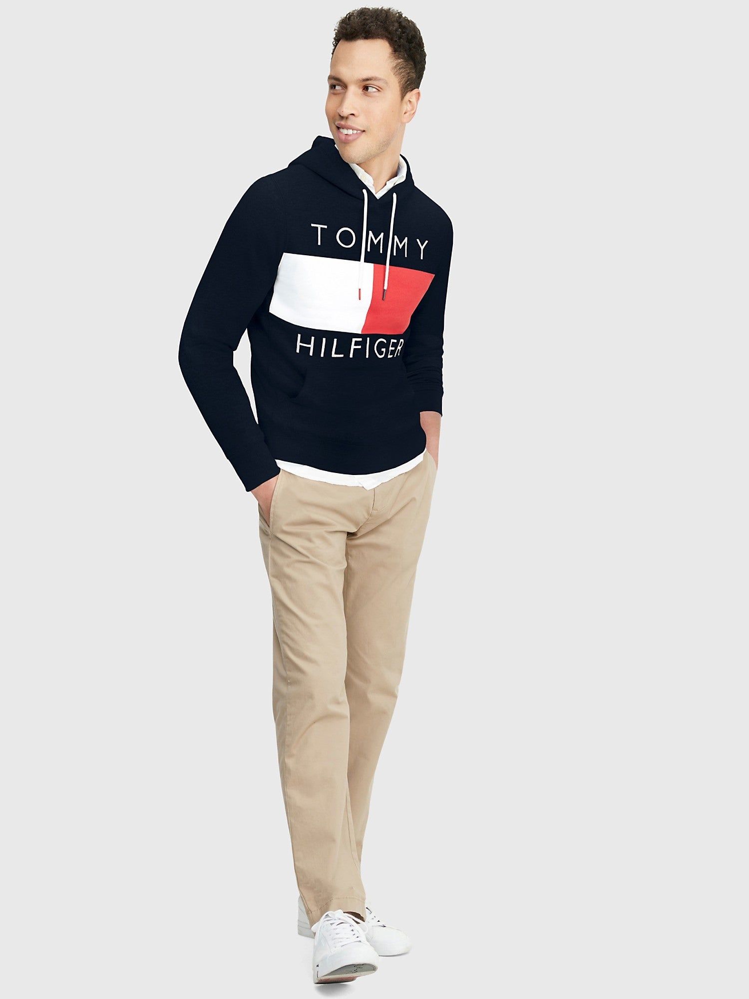 Tommy Hilfiger Essential Logo Hoodie - Sunnny SunMarket