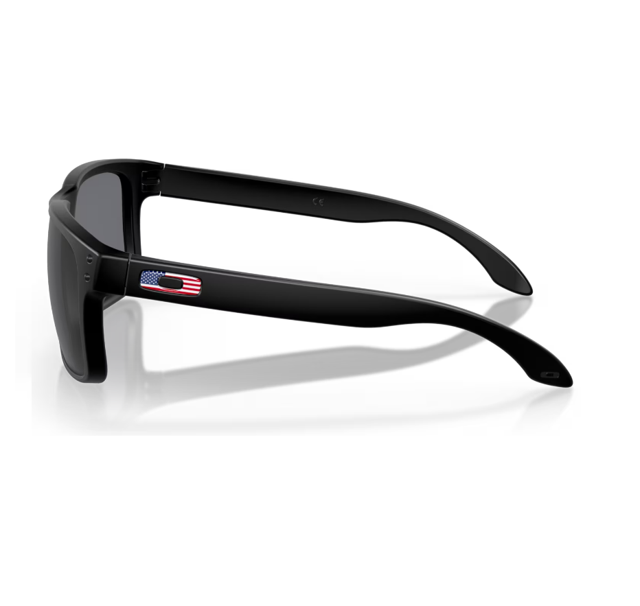 美國製 Standard Issue Holbrook™ USA Flag Collection OO9102 - Sunnny SunMarket